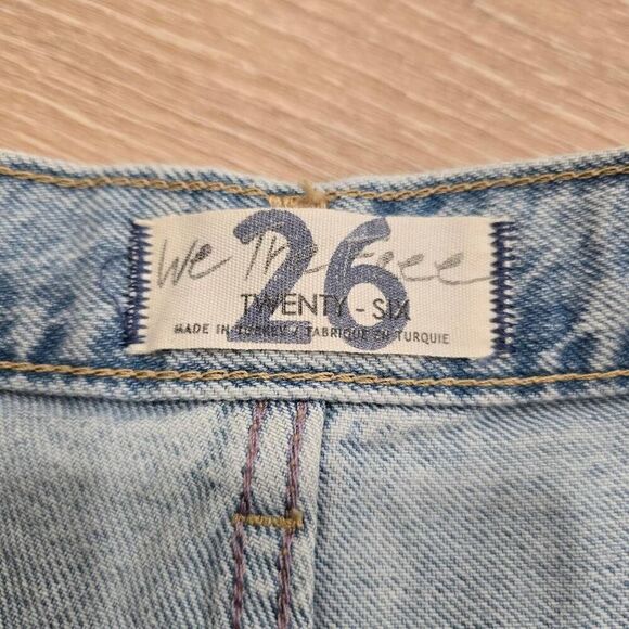 Free People Shorts Womens 26 Blue Denim Distressed 100% Cotton Casual Button-Fly - Picture 5 of 8